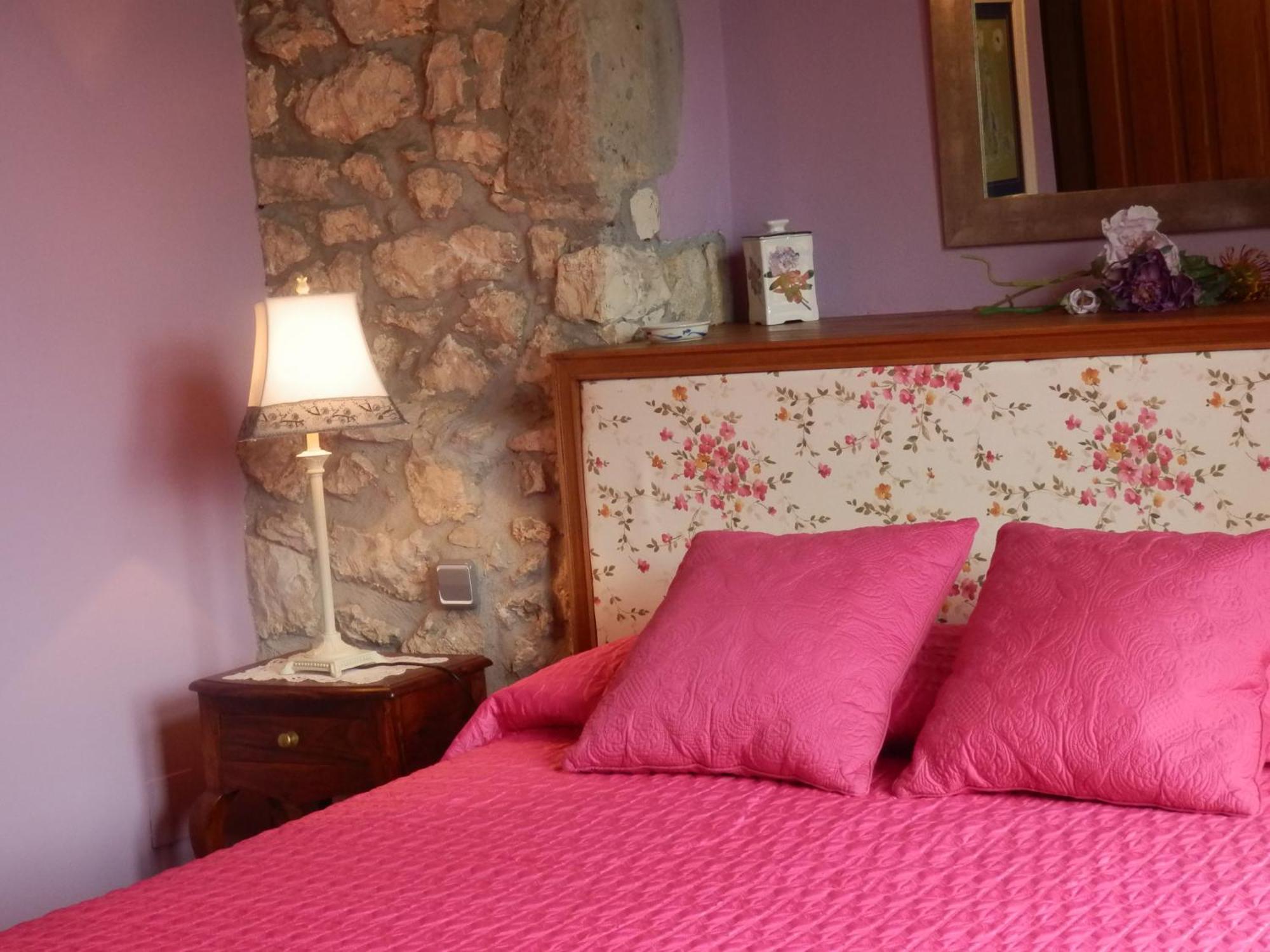 ホテル Posada El Salin Muñorrodero 部屋 写真
